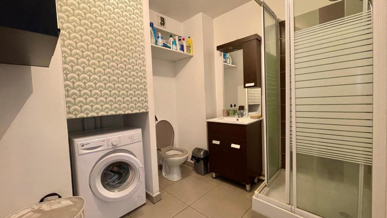 Studio Cosy Tout Equipe - Idealement Situe Сен Дьони Екстериор снимка